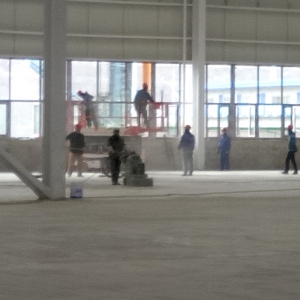 黨委書記、董事長、總經(jīng)理張新子深入新廠區(qū)建設(shè)工地現(xiàn)場辦公