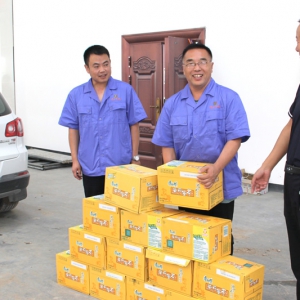 公司工會(huì)開(kāi)展夏季送清涼系列活動(dòng)